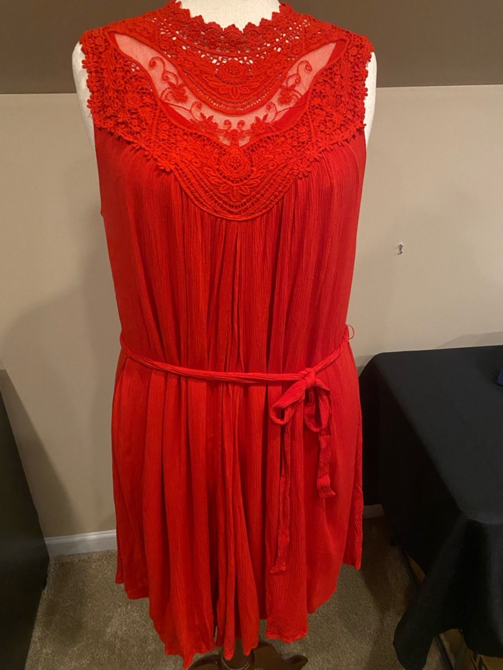 torrid size 1 (14/16)Bright Red Crochet Trim Sleeveless dress